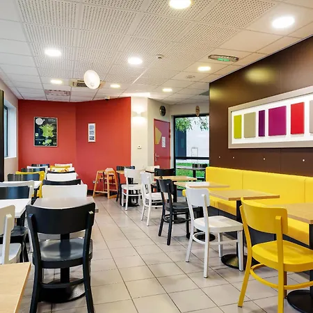 B&B HOTEL Lille Tourcoing Centre-3